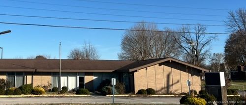 7950 Highway 135 Ne, New Salisbury, IN, 47161-7718 | Card Image