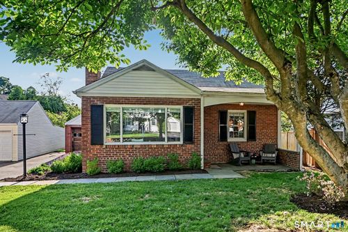 14 Spezzano Dr, Riverside, CT, 06878-1321 | Card Image