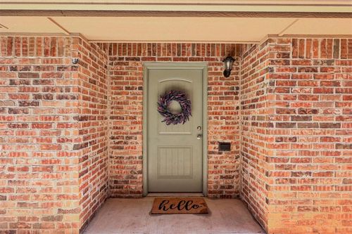 2172 Buena Vida Lane, Edmond, OK, 73013 | Card Image