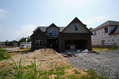 100 Sycamore Hill Dr, Clarksville, TN, 37042-1779 | Card Image