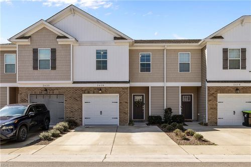 2418 Fieldsway Dr, Chesapeake, VA, 23320-2473 | Card Image