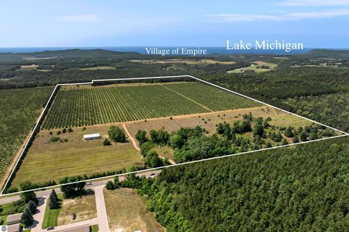 12540 S Benzonia Trl, Empire, MI, 49630 | Card Image