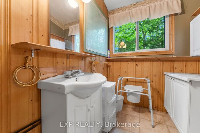 1061-A Centennial Lake Rd, House other with 2 bedrooms, 1 bathrooms and 3 parking in Calabogie ON | Image 20