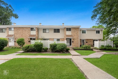 882 White Oak Ln, University Park, IL, 60484-3005 | Card Image