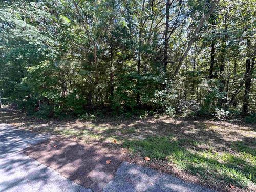 wr65-65 Woodrun Dr, Middleton, TN, 38052-4461 | Card Image