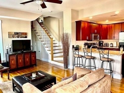 unit-4-121 E Cottage St, Boston, MA, 02125-2660 | Card Image