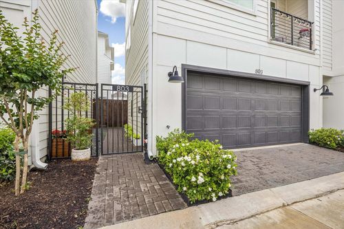 803 Sienna Palm Ln, Houston, TX, 77008-3089 | Card Image