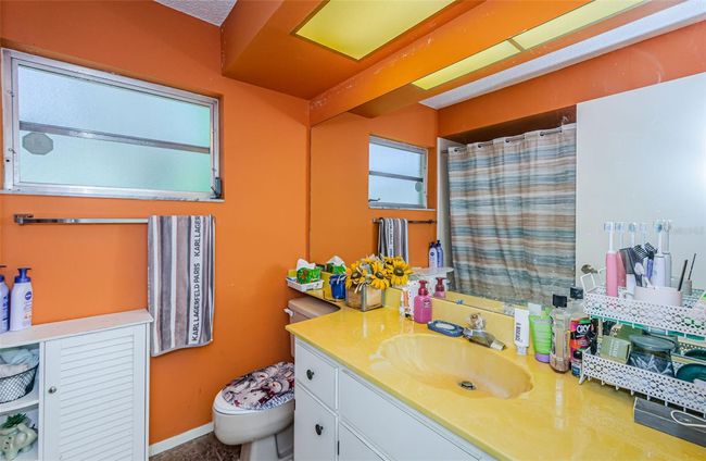 2nd Bathroom | Image 24