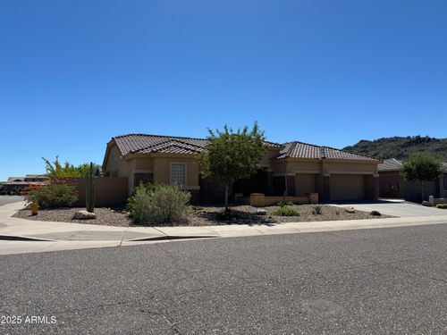 5815 W Straight Arrow Ln, Phoenix, AZ, 85083-7386 | Card Image