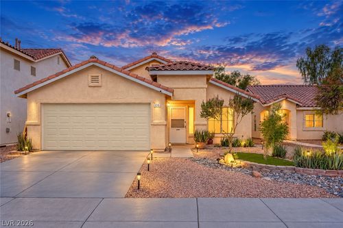 6316 Monarch Creek St, Las Vegas, NV, 89130-7082 | Card Image