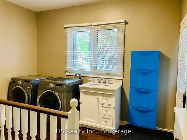109 Treegrove Cir, House other with 5 bedrooms, 6 bathrooms and 5 parking in Aurora ON | Image 15
