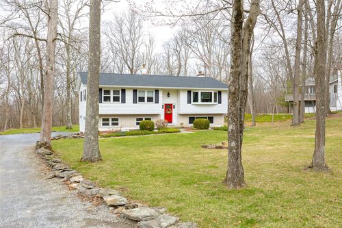 51 Jack And Jill Rd, Poughquag, NY, 12570-5030 | Card Image
