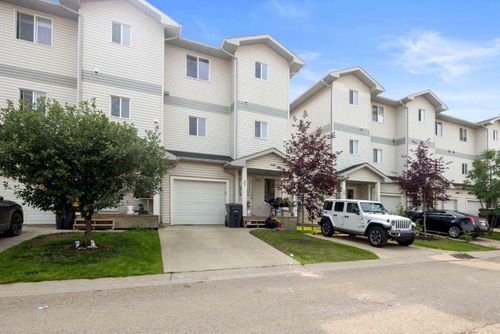 21-313 Millennium Dr, Fort Mcmurray, AB, T9K0M2 | Card Image