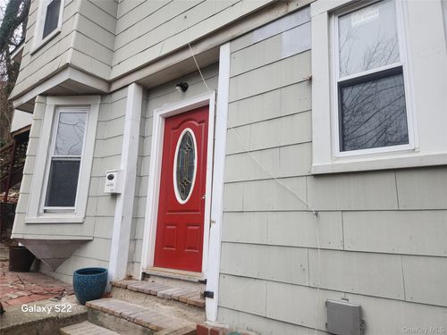 38 Cornell Ave, Yonkers, NY, 10705-2413 | Card Image