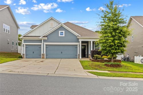 138 Sweet Leaf Ln, Mooresville, NC, 28117-9552 | Card Image