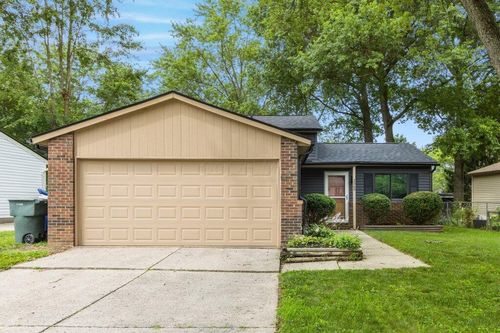 3565 Malabar St, Columbus, OH, 43230-1650 | Card Image
