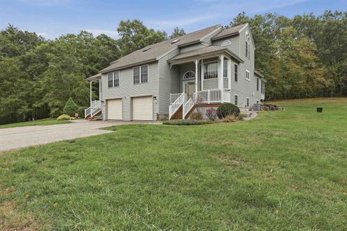 17 Centerview Rd, Atkinson, NH, 03811-2458 | Card Image