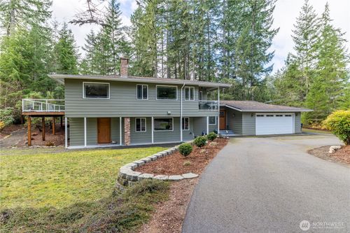 530 E Country Club Dr E, Union, WA, 98592-9703 | Card Image