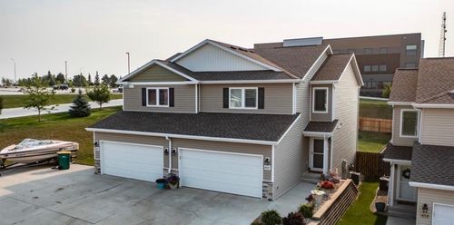 4121 Normandy St, Bismarck, ND, 58503-1365 | Card Image