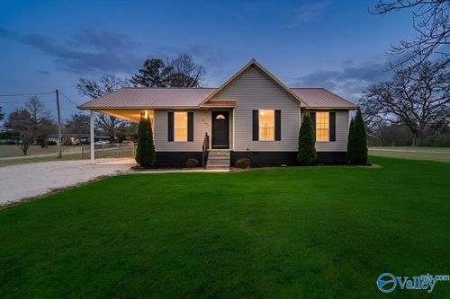 8795 Segers Rd, Madison, AL, 35756-3925 | Card Image