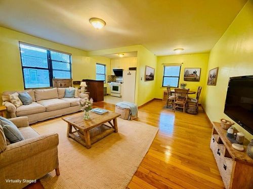 1-196 69th Ave, Fresh Meadows, NY, 11365-4033 | Card Image