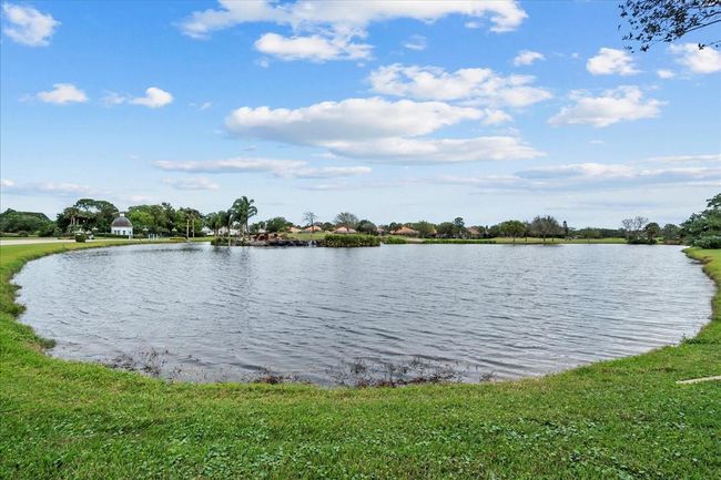 7747 Se Spicewood Cir, Home with 2 bedrooms, 2 bathrooms and null parking in Hobe Sound FL | Image 28