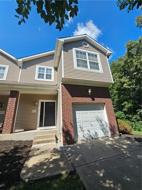 8822 Timber Creek Ln, Pleasant Valley, MO, 64068-9059 | Card Image