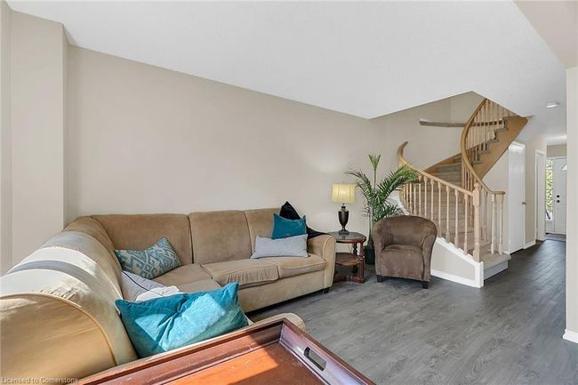 153 - 302 College Ave W, Townhouse with 4 bedrooms, 3 bathrooms and 2 parking in Guelph ON | Image 4