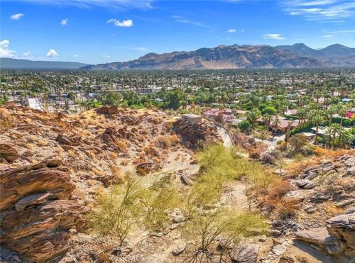 1 Ridge Rd, Palm Springs, CA, 92264 | Card Image