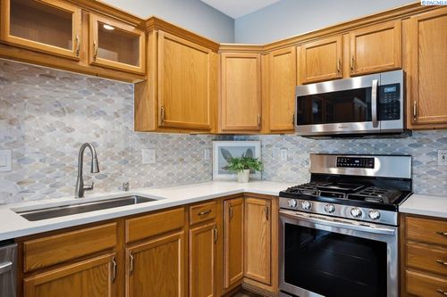 119 Rosemary St, Richland, WA, 99352-8511 | Card Image