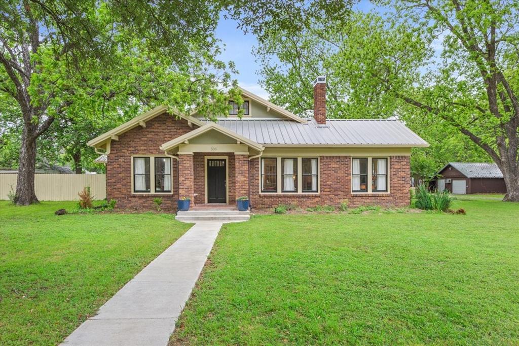 Main , Meridian, TX 76665