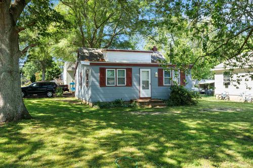 35 E Atlantic Avenue, Cape May Court House, NJ, 08210 | Card Image