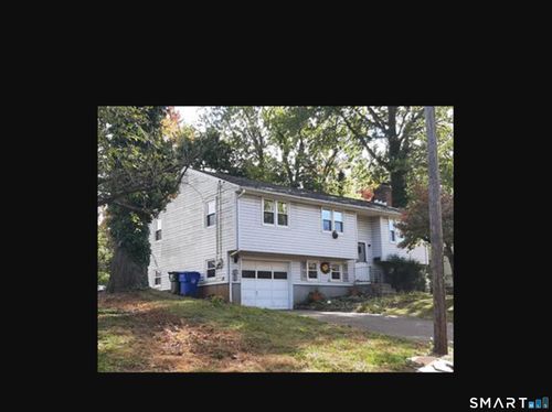 34 Berkeley Place, Newington, CT, 06111 | Card Image