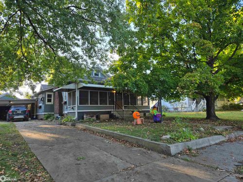 610 N Park Ave, Centerville, IA, 52544-1324 | Card Image