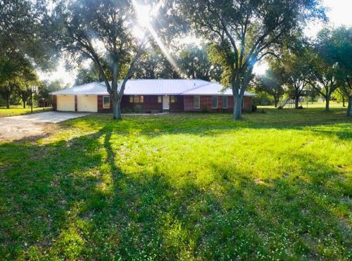 112 Fm 1042, Three Rivers, TX, 78071-3210 | Card Image