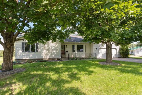 104 E County Rd N, Le Roy, MN, 55951-1280 | Card Image