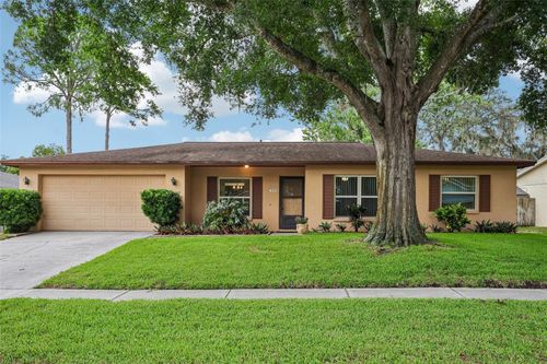 3718 Sand Pebble Dr, VALRICO, FL, 33596-6938 | Card Image