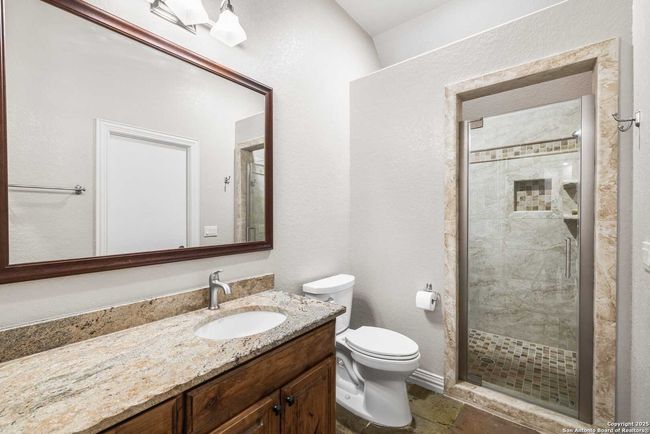 2021 Vista Ridge Dr, House other with 3 bedrooms, 3 bathrooms and null parking in Kerrville TX | Image 26