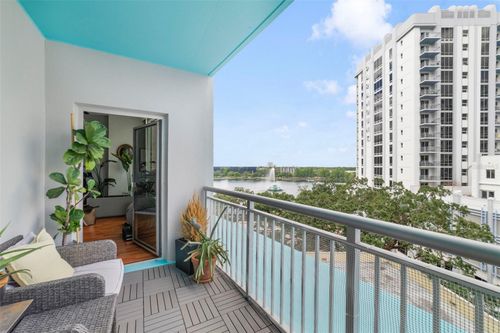 811-322 E Central Blvd, ORLANDO, FL, 32801-4318 | Card Image
