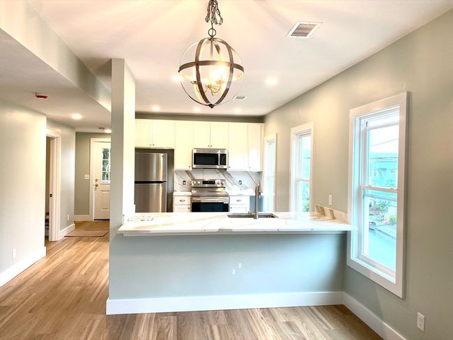 APT-2 - 20 Reeves St, Condo with 3 bedrooms, 1 bathrooms and 2 parking in Worcester MA | Image 35