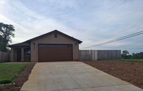 21870 Burney Pl, Cottonwood, CA, 96022-7602 | Card Image