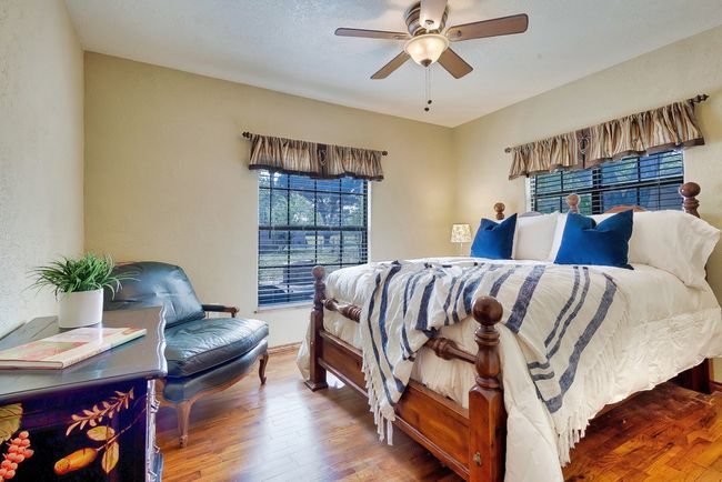 805 Wheeler St, Home with 2 bedrooms, 1 bathrooms and 2 parking in Mason TX | Image 22