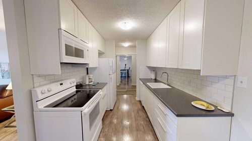 306-405 Columbia Blvd W, Lethbridge, AB, T1K5R8 | Card Image