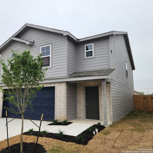12911 Lorena Ochoa, San Antonio, TX, 78221-2372 | Card Image