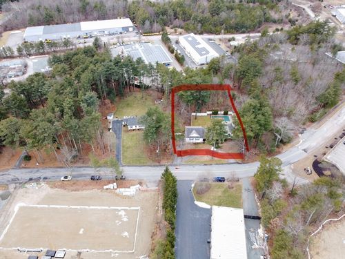 11 Sharon Ave, Norfolk, MA, 02056-1529 | Card Image