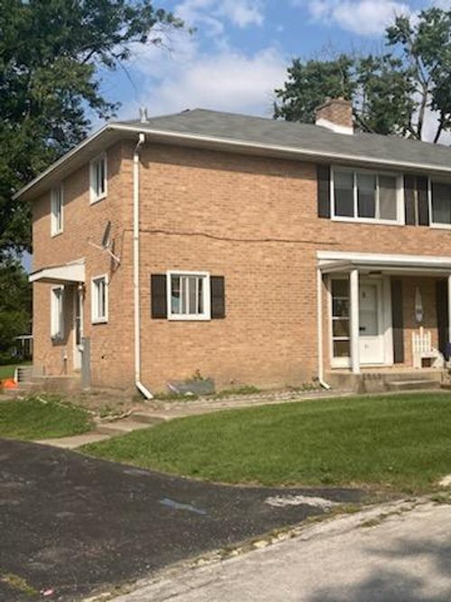41 Mccarthy Rd, Park Forest, IL, 60466-2121 | Card Image