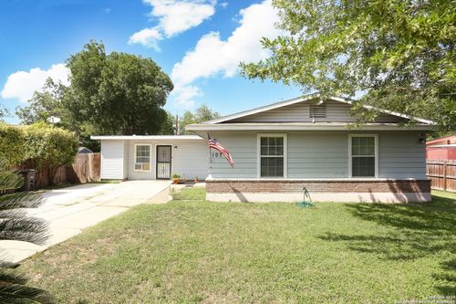107 Westknoll Dr, San Antonio, TX, 78227-3521 | Card Image