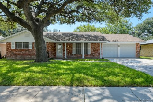 3214 Leyte St, San Antonio, TX, 78217-4018 | Card Image