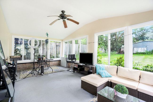 3 Seasons room | Image 14