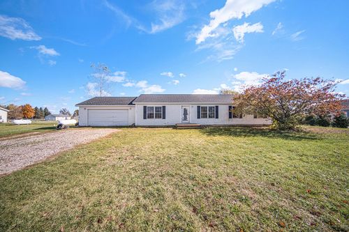 4219 Cattle Dr, Stockbridge, MI, 49285-9301 | Card Image